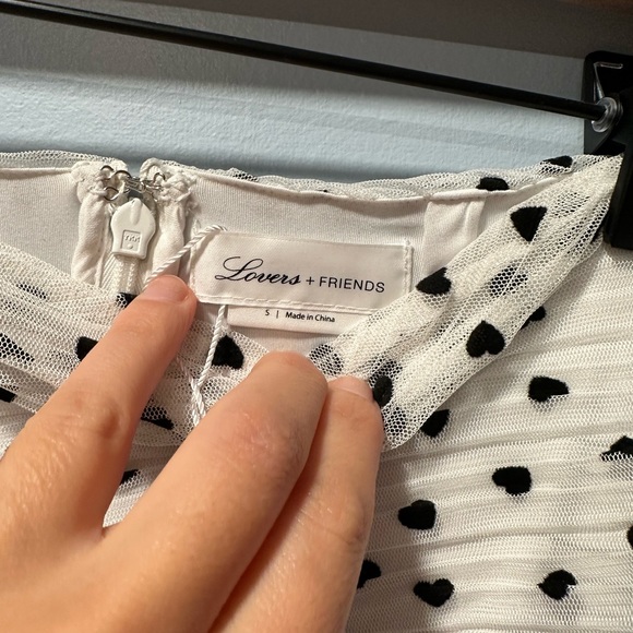 White with black hearts lovers and friends skirt - Picture 3 of 4